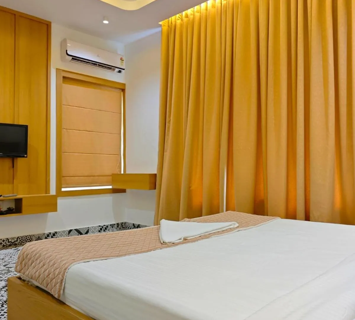 Girassol The Hill Villa Vythiri